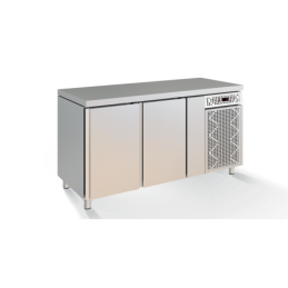 Bancada refrigerada L600 refrigeração estática 4 portas c/2500*600*900